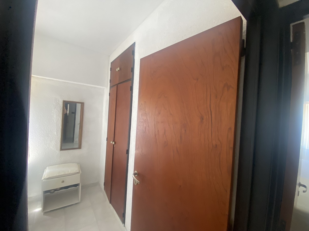 Amplio Departamento en Venta Pinamar 3 ambientes 2 baños c/cochera