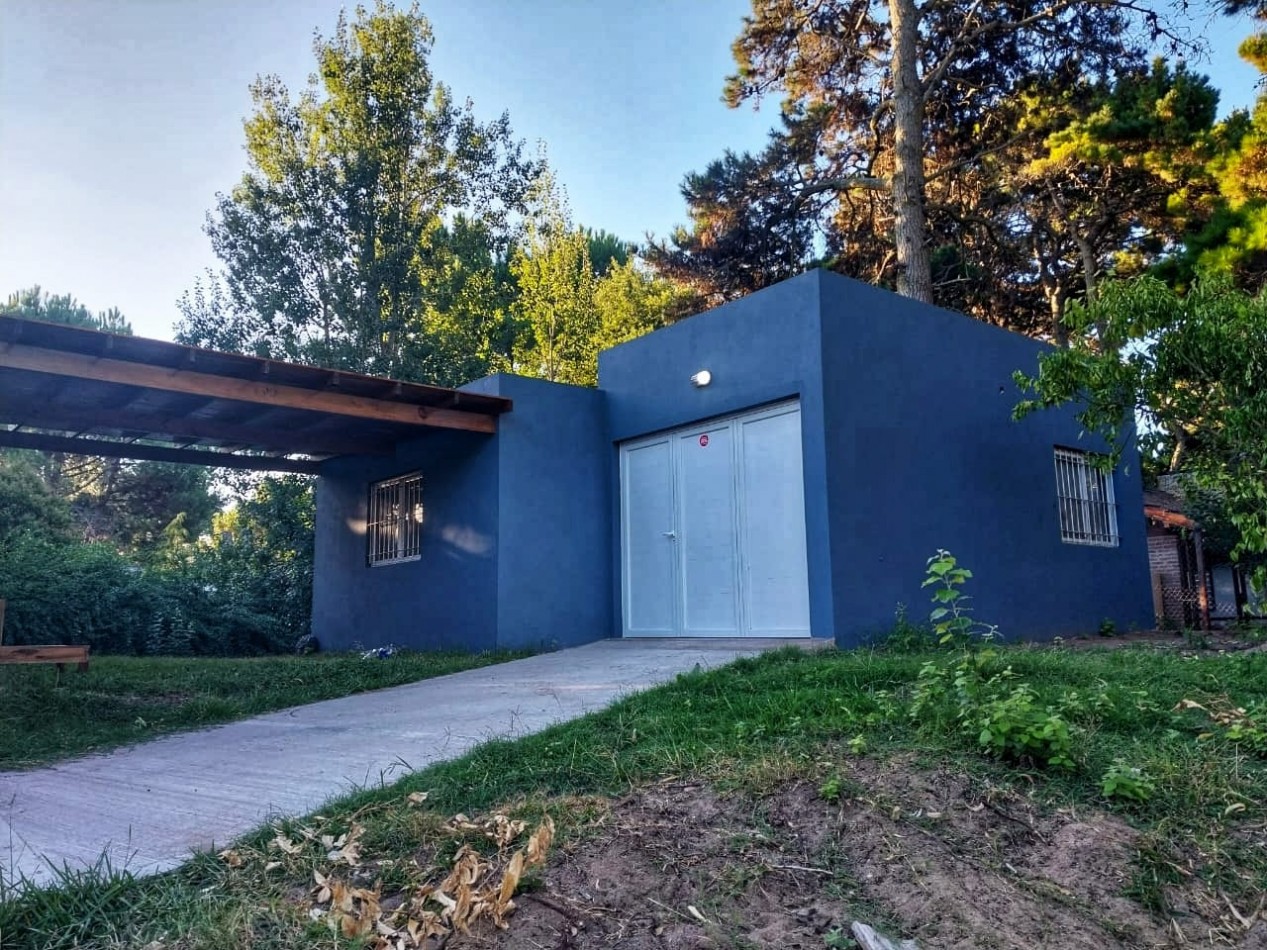 Venta de casa estilo moderno en Valeria del Mar