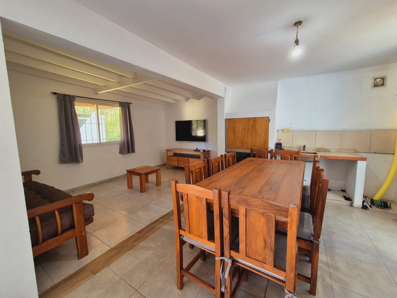 Venta de casa estilo moderno en Valeria del Mar