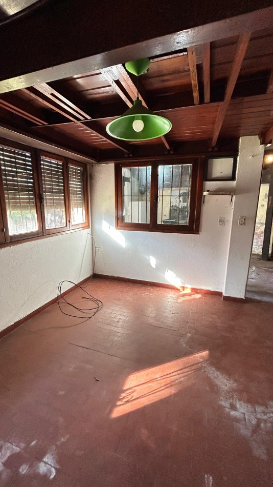 Oportunidad de Inversion: Duplex a Refaccionar en Villa Gesell