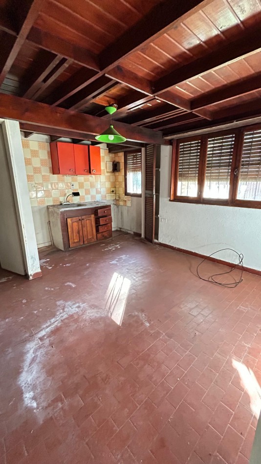 Oportunidad de Inversion: Duplex a Refaccionar en Villa Gesell