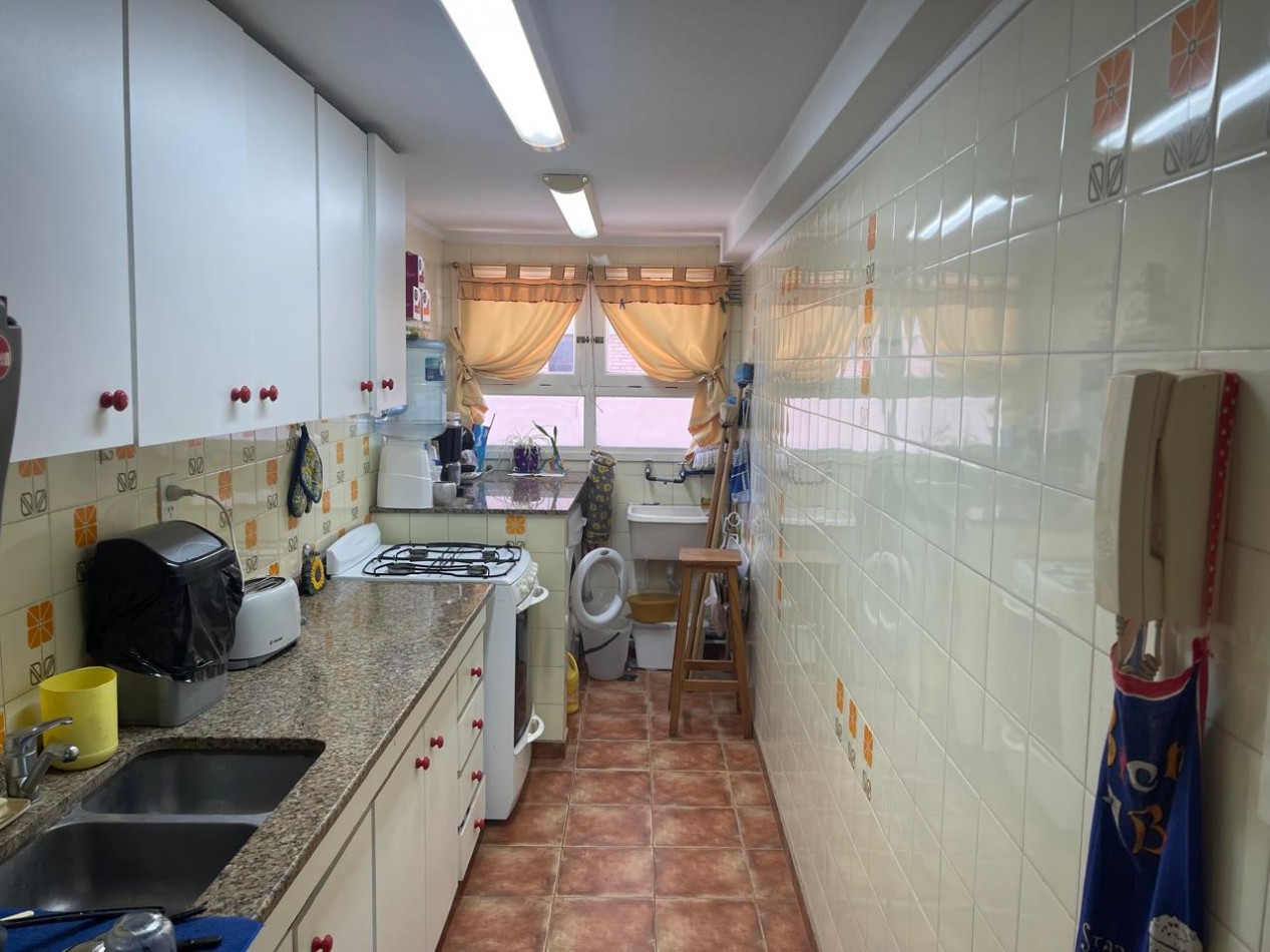 PINAMAR - DEPARTAMENTO 3 AMBIENTES C/COCHERA EN VENTA - EDIFICIO PLAYA II