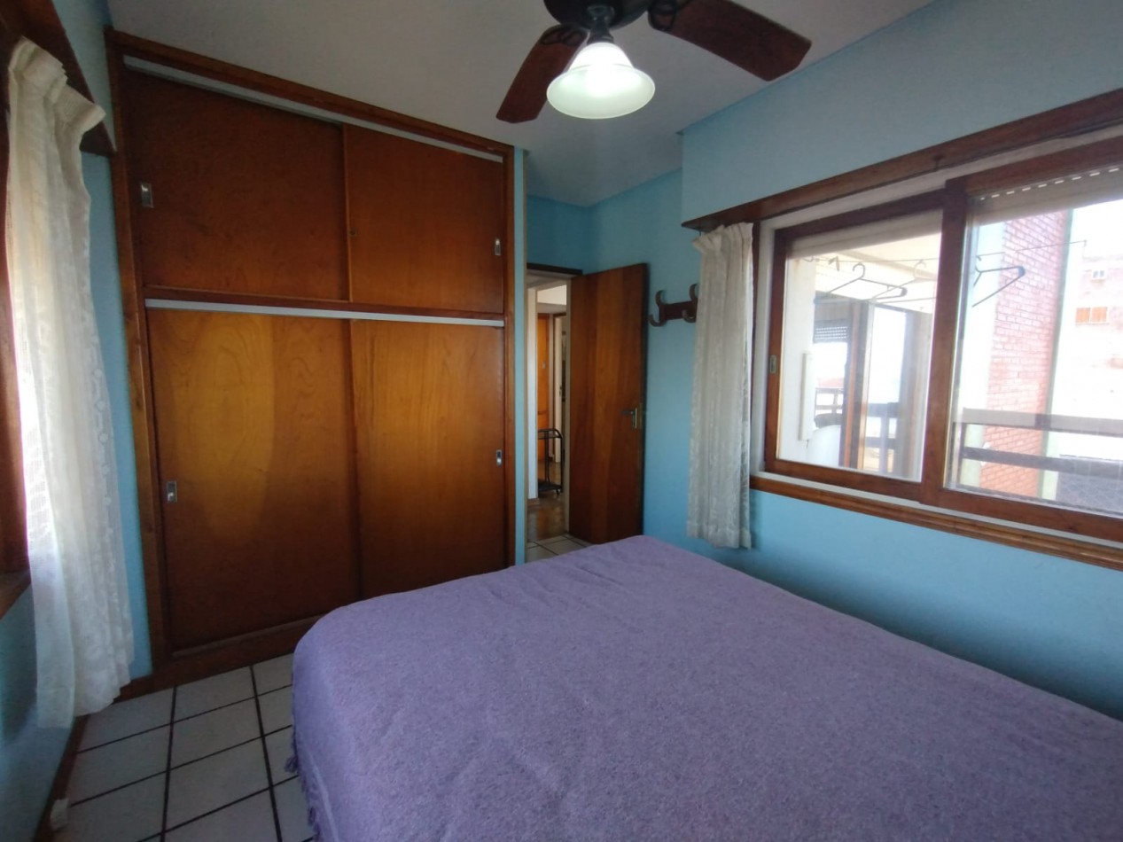 DEPARTAMENTO 2 AMBIENTES EN VENTA - GESELL CENTRO - VISTA AL MAR - COCHERA - TODOS LOS SERVICIOS 