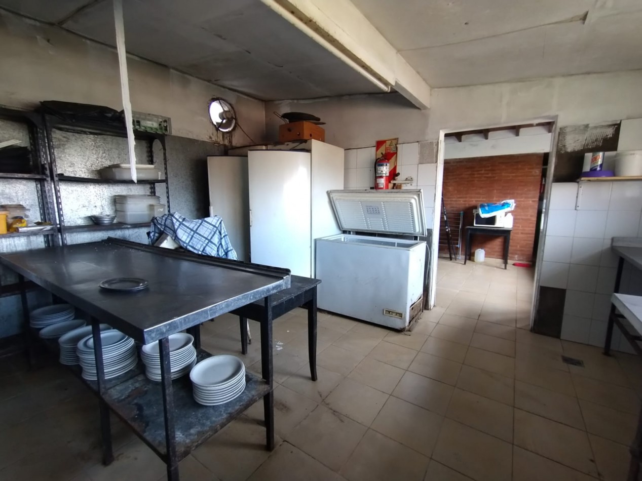 LOCAL GASTRONOMICO EN VENTA - EQUIPADO LISTO PARA TRABAJAR