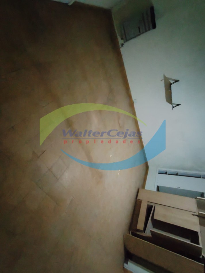 CASA 4 AMBIENTES - SOBRE LOTE MULTIFAMILIAR HOTELERO - GESELL CENTRO 