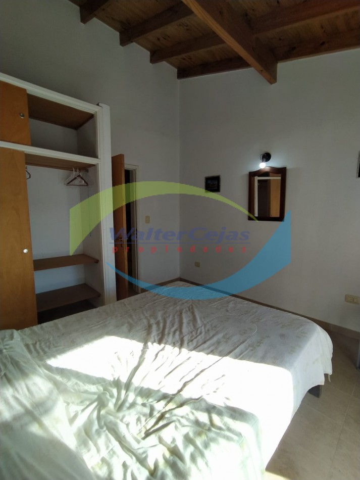 TRIPLEX 4 AMBIENTES - TODOS LOS SERVICIOS - 50 MTS DEL MAR  -  6 UNIDADES DISPONIBLES 