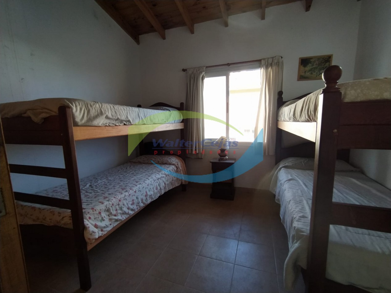 TRIPLEX 4 AMBIENTES 
