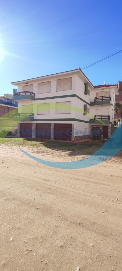 DEPARTAMENTO 2 AMBIENTES - ZONA CENTRO - PASEO 119 ENTRE AVENIDAS1 Y 2