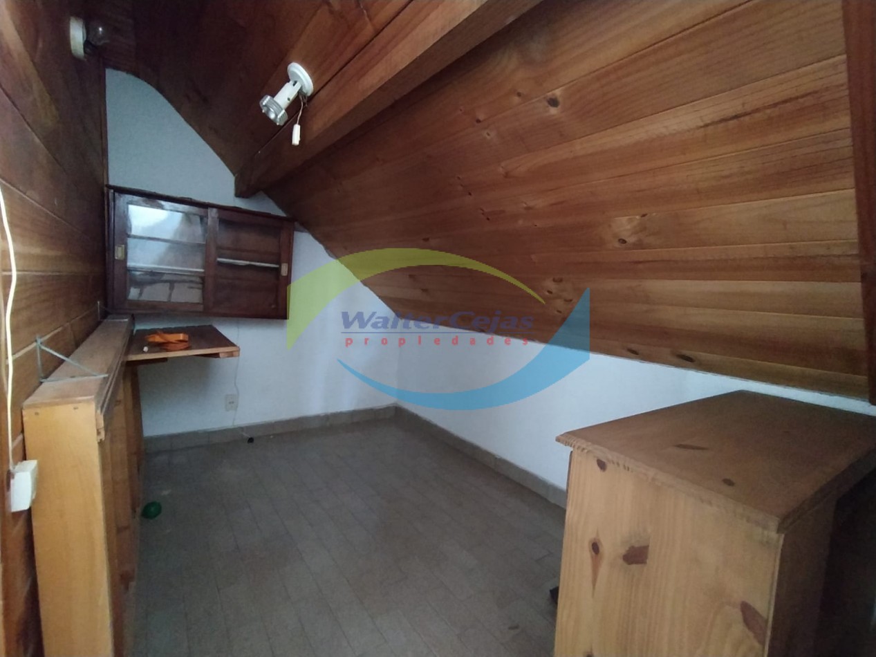 CASA 4 AMBIENTES - BARRIO HIPOCAMPO 