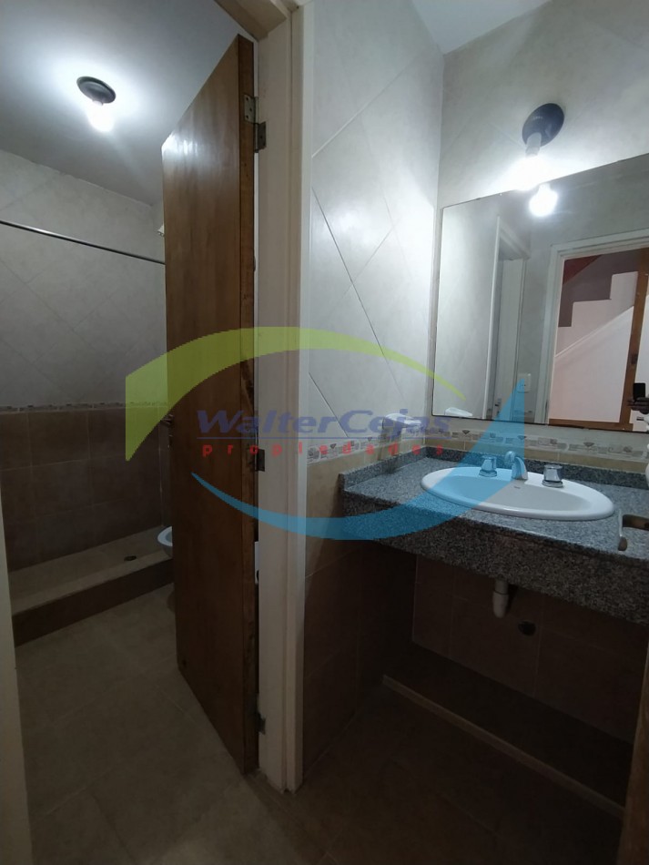 TRIPLEX 4 AMBIENTES 