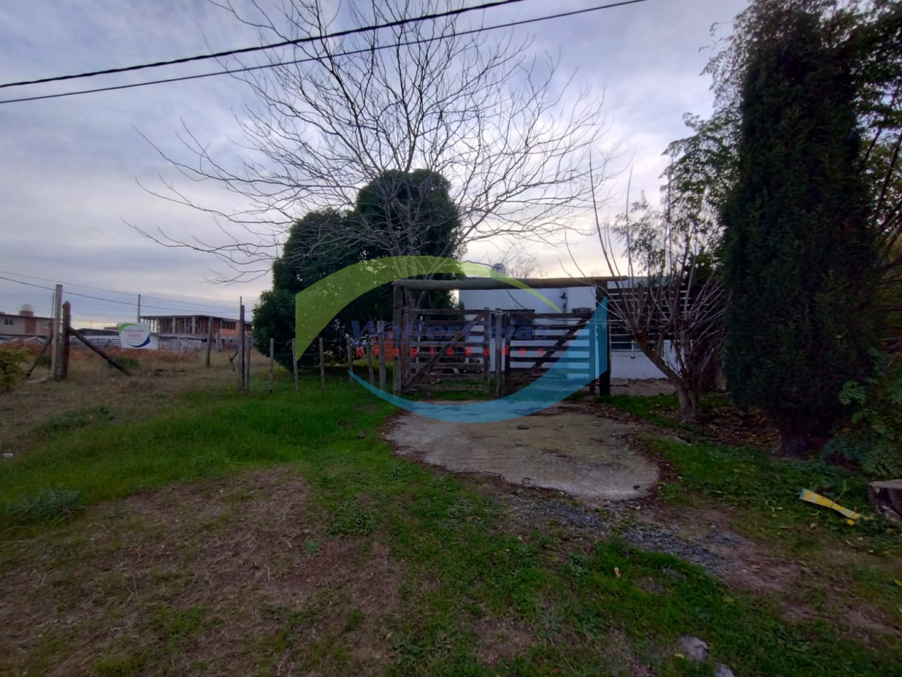 CASA 3 AMBIENTES EN VENTA -  IDEAL VIVIENDA PERMANENTE