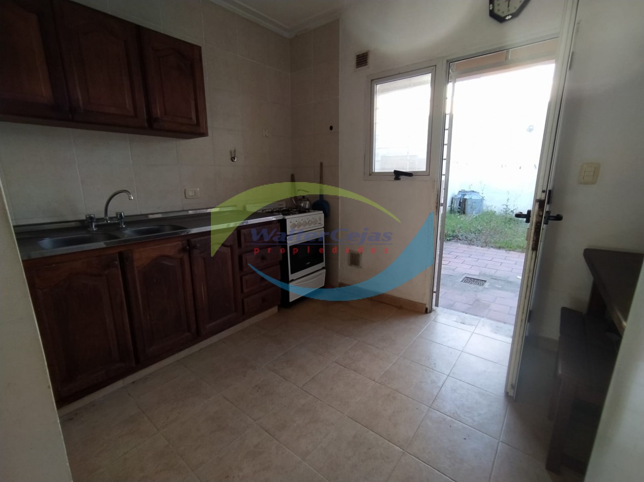 TRIPLEX 4 AMBIENTES 