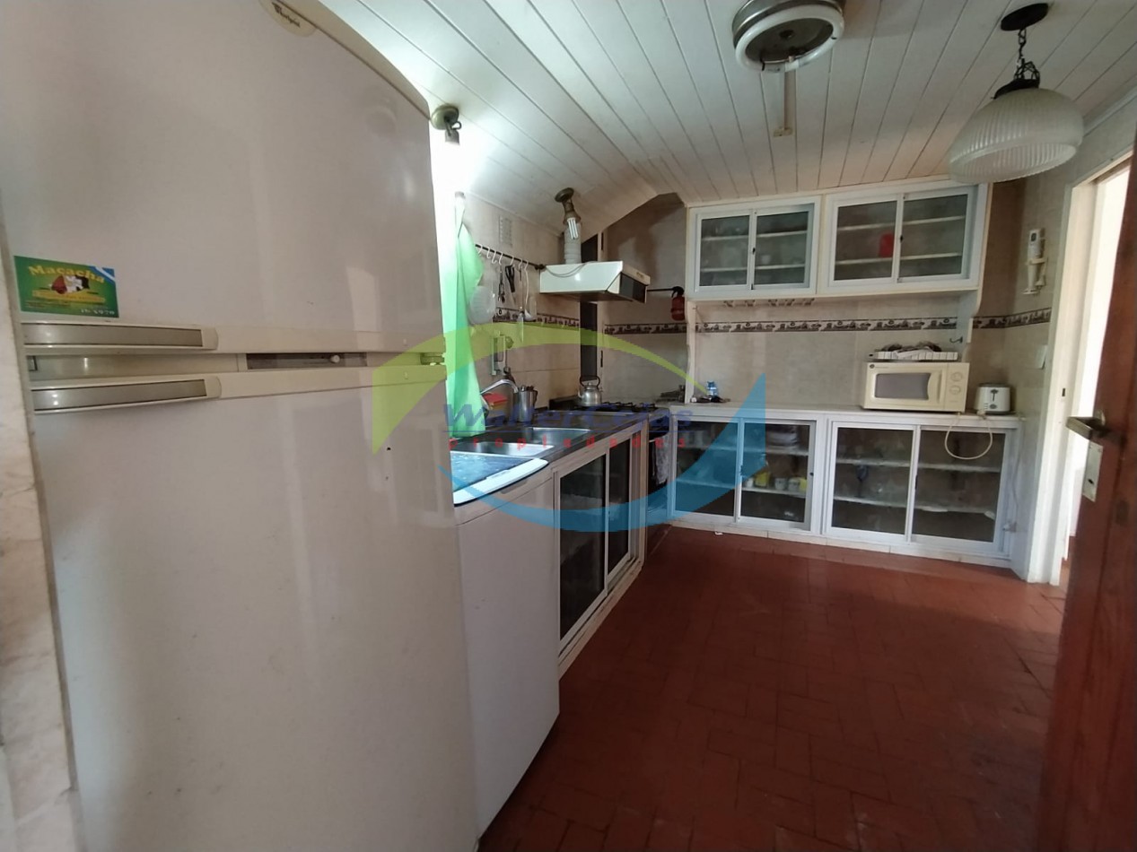 CASA 4 AMBIENTES - BARRIO HIPOCAMPO 