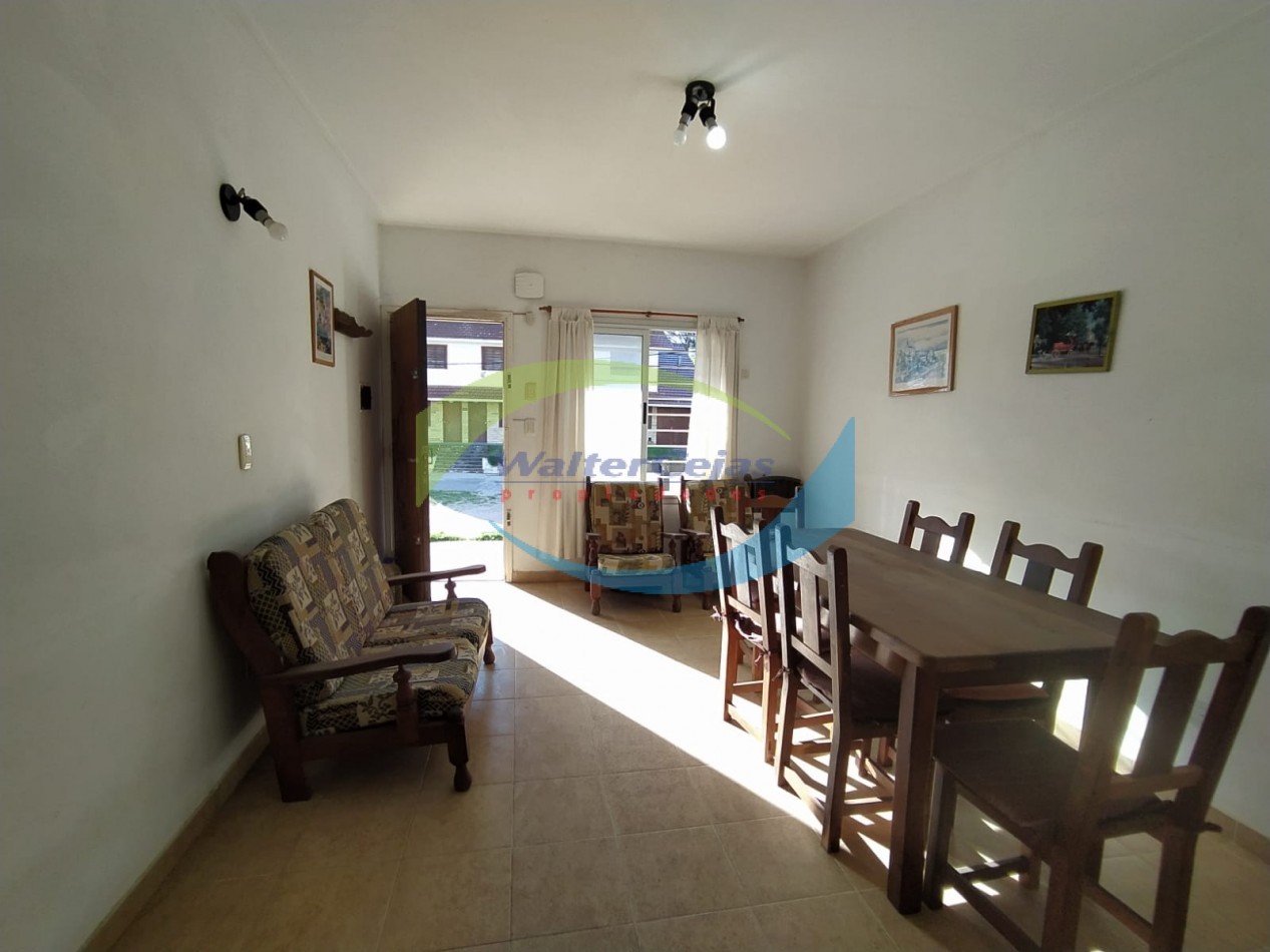 TRIPLEX 4 AMBIENTES 