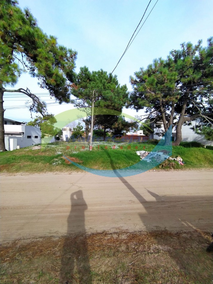 LOTE MULTIFAMILIAR HOTELERO - GESELL SUR 