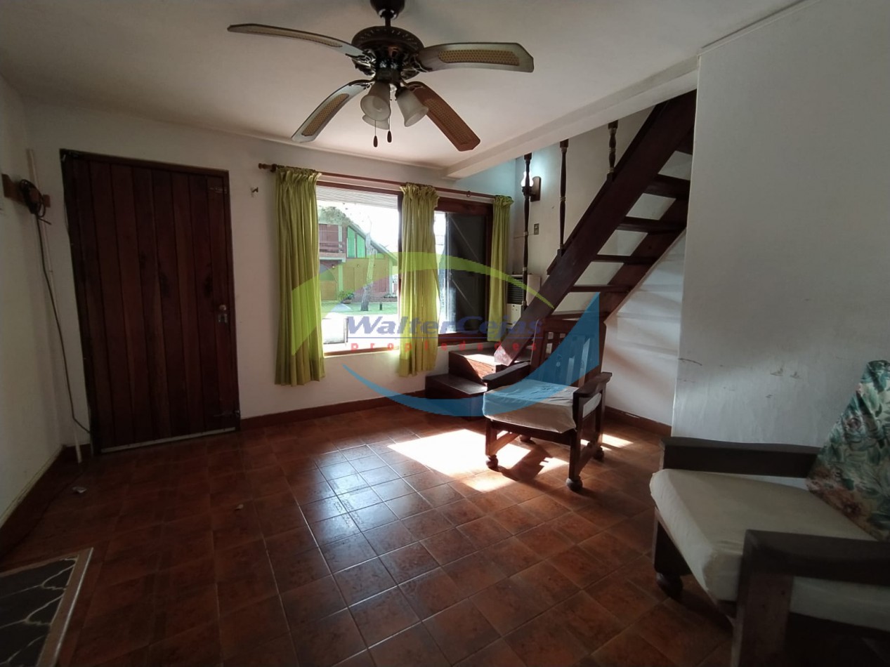CASA 4 AMBIENTES - BARRIO HIPOCAMPO 