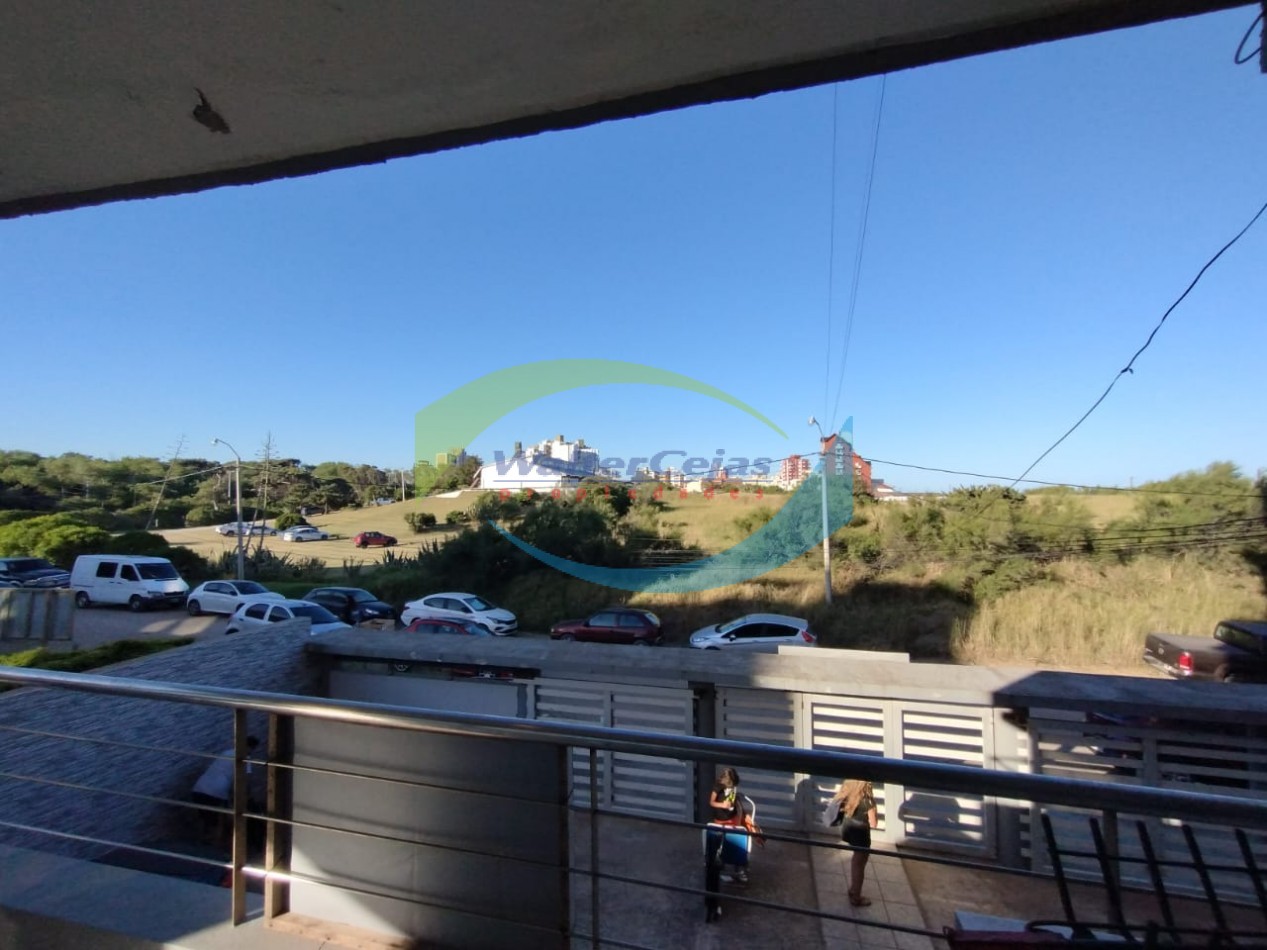 INCREIBLE DEPARTAMENTO 2 AMBIENTES C/COCHERA - ZONA CENTRO