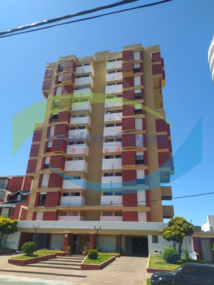 Departamento 3 ambientes c/ cochera VISTA AL MAR - EDIFICIO BARON PLAYA