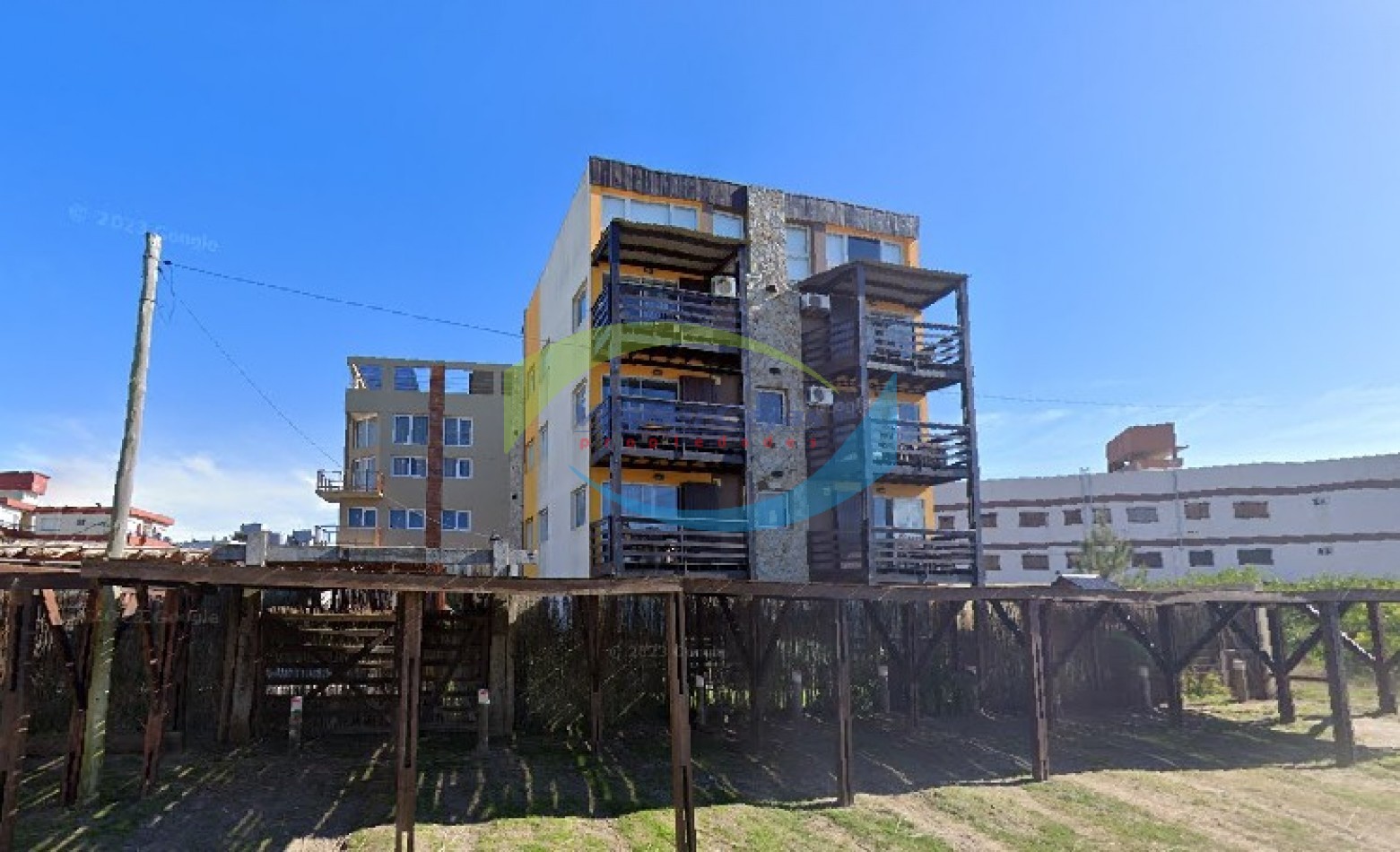 ALQUILER ANUAL - DEPARTAMENTOS 2 AMBIENTES C/PILETA