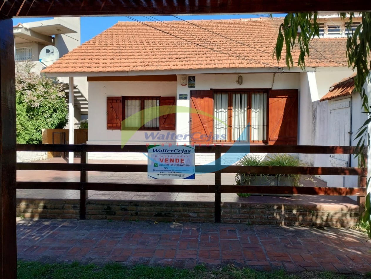 DUPLEX 3 1/2 AMBIENTES - GESELL SUR - A 50 METROS DEL MAR