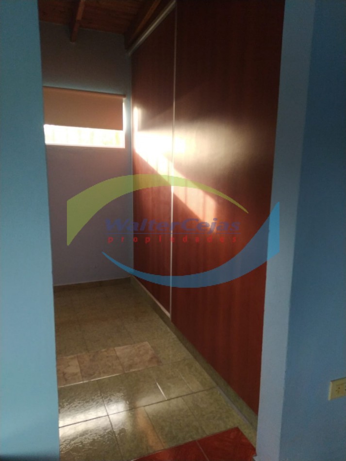 CASA 4 AMBIENTES - SOBRE LOTE COMERCIAL - GESELL ZUR - BOULEVARD 