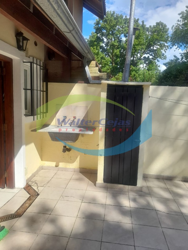 DUPLEX 3 AMBIENTES - TODOS LOS SERVICIOS - IDEAL VIVIENDA PERMANENTE - GESELL SUR 