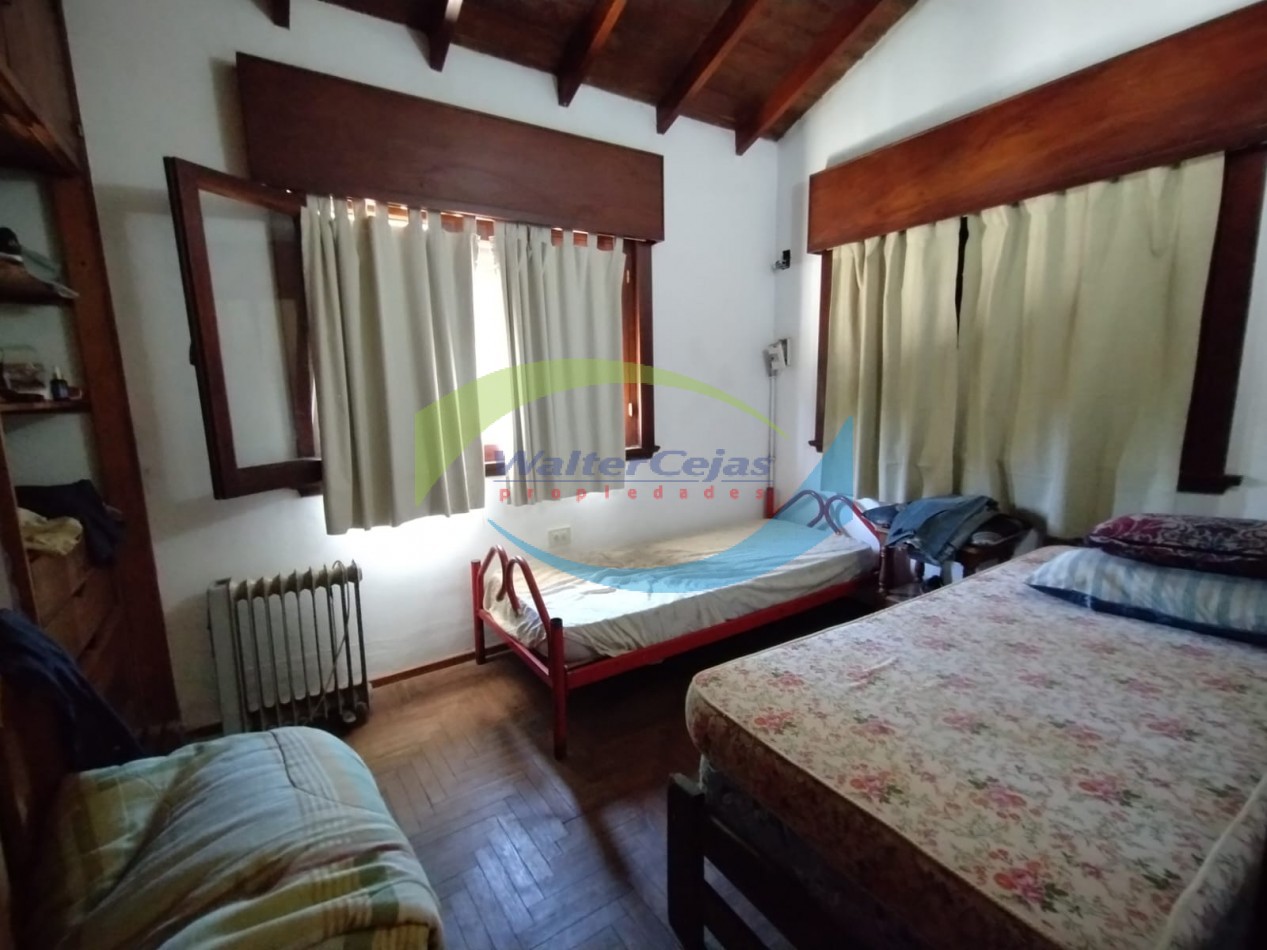 CASA EN VENTA SOBRE LOTE MULTIFAMILIAR HOTELERO