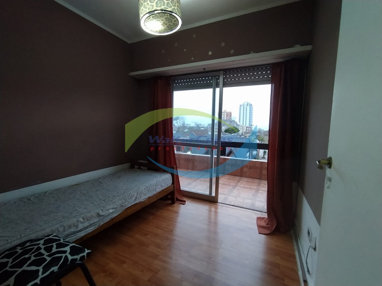DEPARTAMENTO 4 AMBIENTES CON TERRAZA PROPIA - ZONA CENTRO