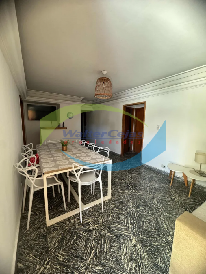 CASA 5 AMBIENTES - GESELL CENTRO - 