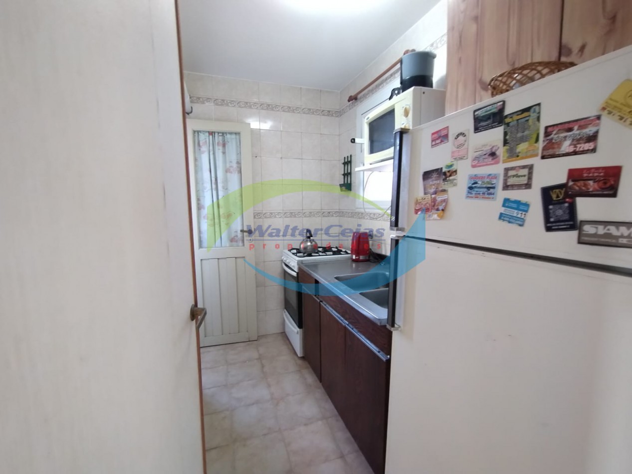 DEPARTAMENTO 2 AMBIENTES - GESELL CENTRO - GAS NATURAL Y COCHERA 