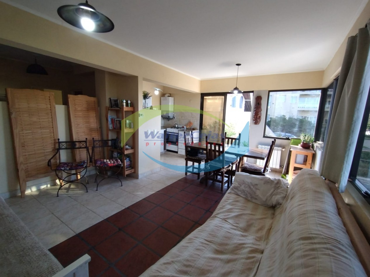 INCREIBLE DEPARTAMENTO 2 AMBIENTES C/COCHERA - ZONA CENTRO