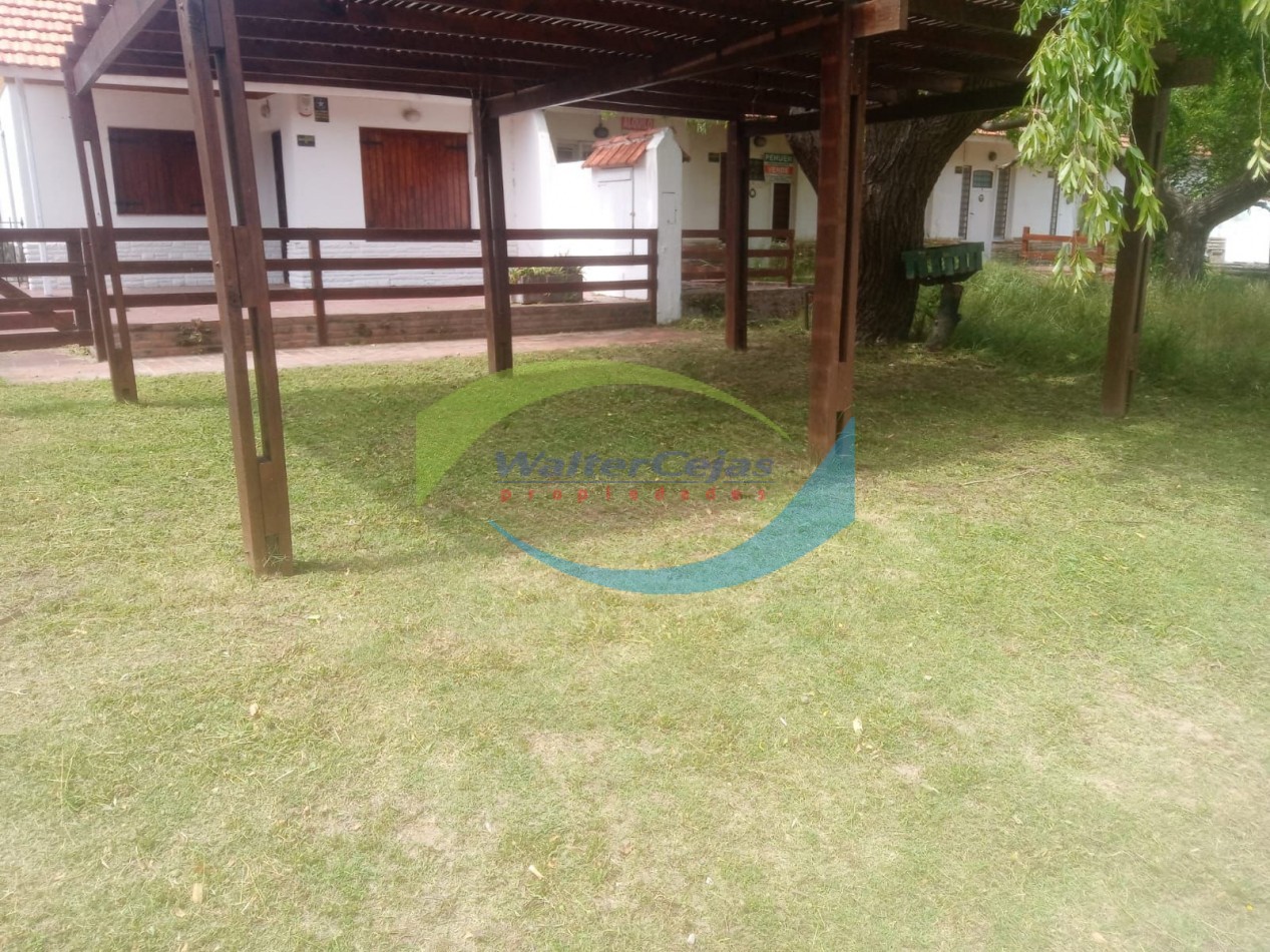 DUPLEX 3 1/2 AMBIENTES - GESELL SUR - A 50 METROS DEL MAR
