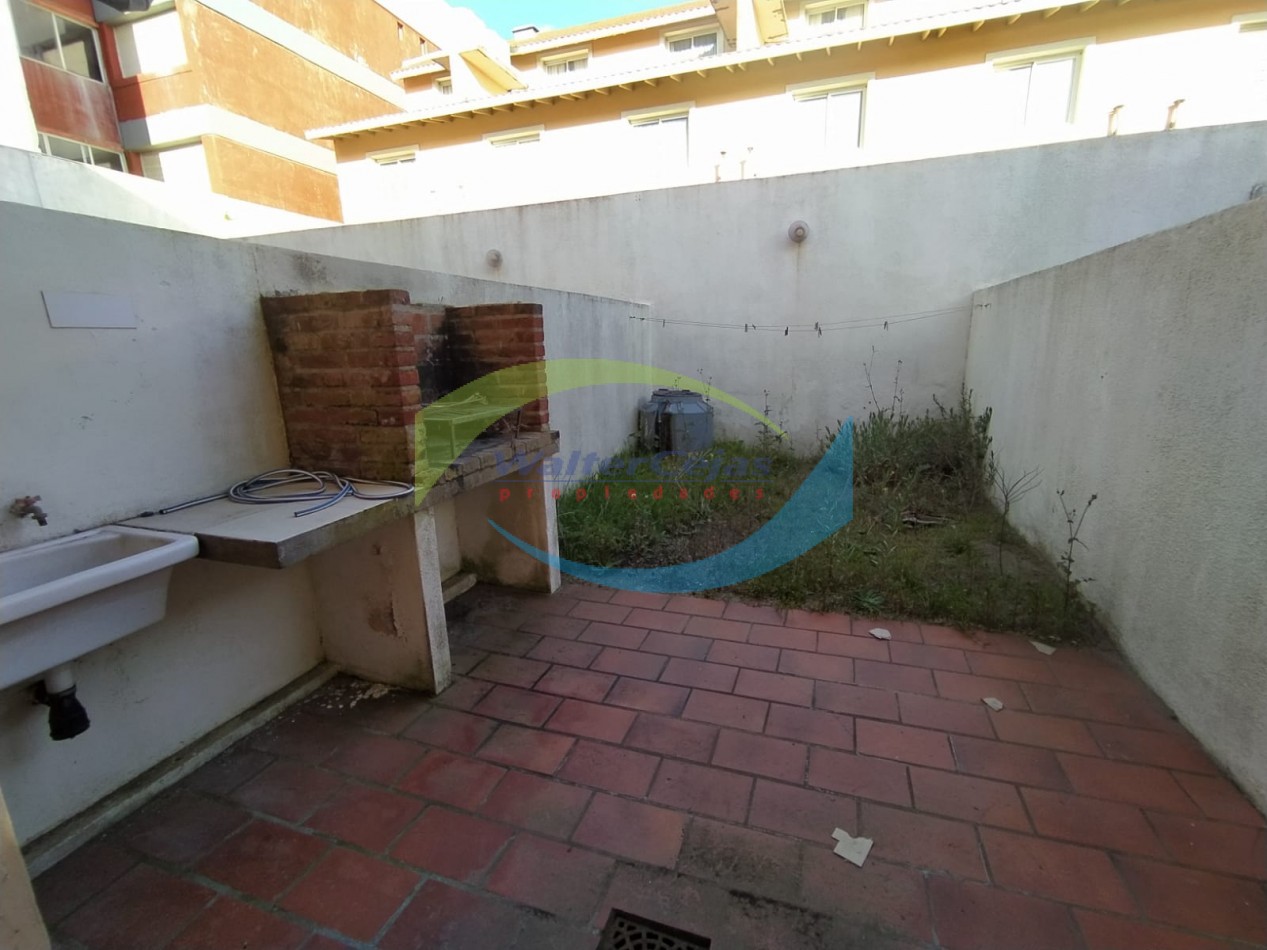 TRIPLEX 4 AMBIENTES 