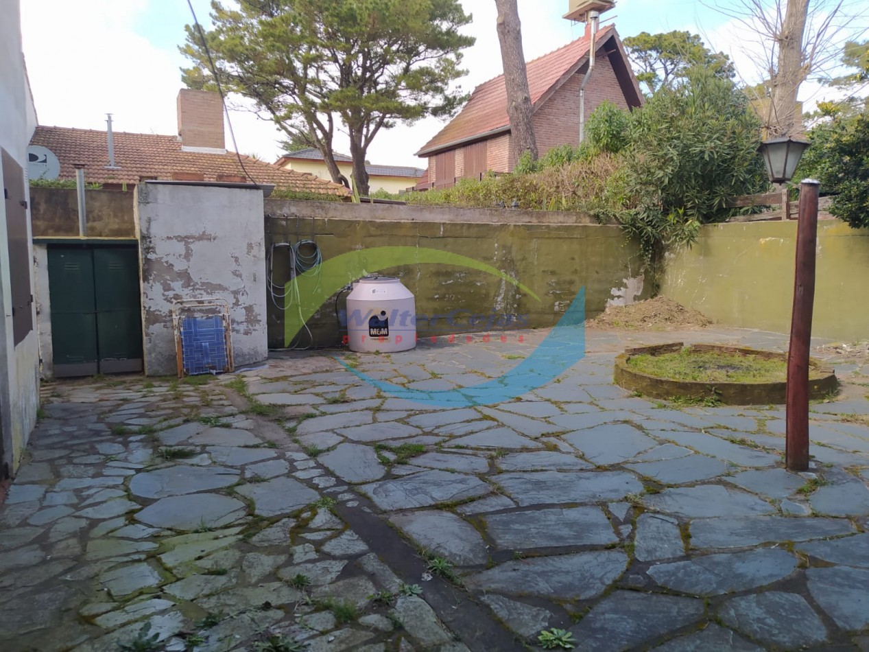 CASA 4 AMBIENTES - BARRIO HIPOCAMPO 