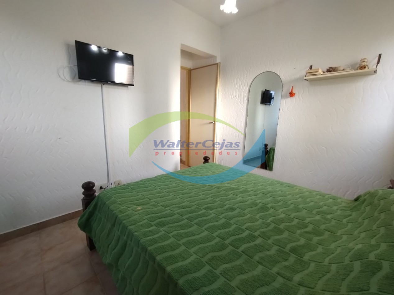 DEPARTAMENTO 2 AMBIENTES - GESELL CENTRO - GAS NATURAL Y COCHERA 