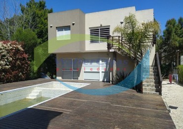COMPLEJO TURISTICO EN MAR AZUL 5 UNIDADES FUNCIONALES C/PISCINA