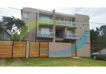 HERMOSO DEPARTAMENTO 3 AMBIENTES EN 1°PISO C/PISCINA